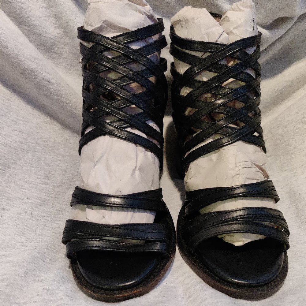 ~ FREEBIRD ~ WING ~ SIZE 10 ~